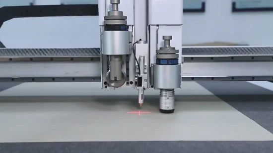 Máquina de fabricación de muestras de caja digital CNC automática de cama plana inteligente Cartón corrugado Papel rígido Corte de placa gris Troqueladora cortadora libre Plotter Fabricante de cartón